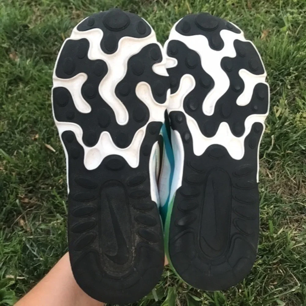 Nike 300 oracle